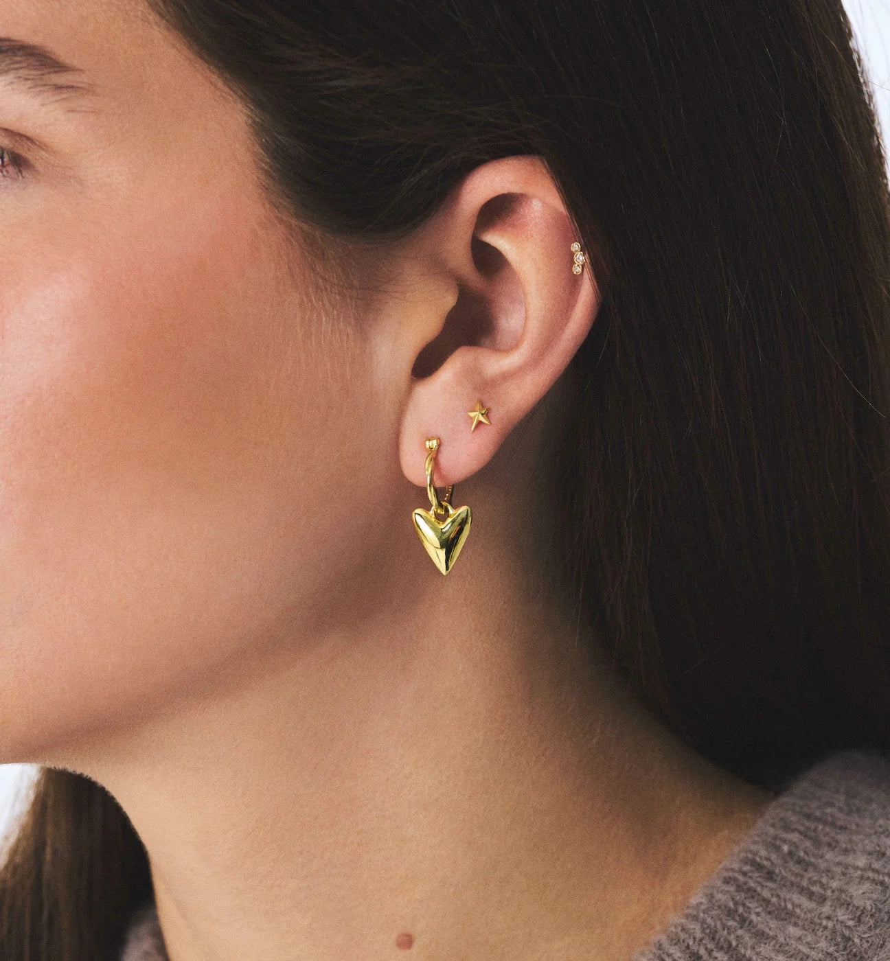 Single Small Twisted Hoop Earring